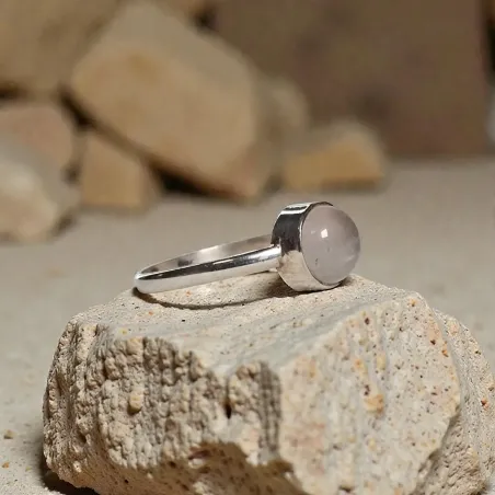 Bague Evy Quartz Rose – Douceur & Amour de Soi