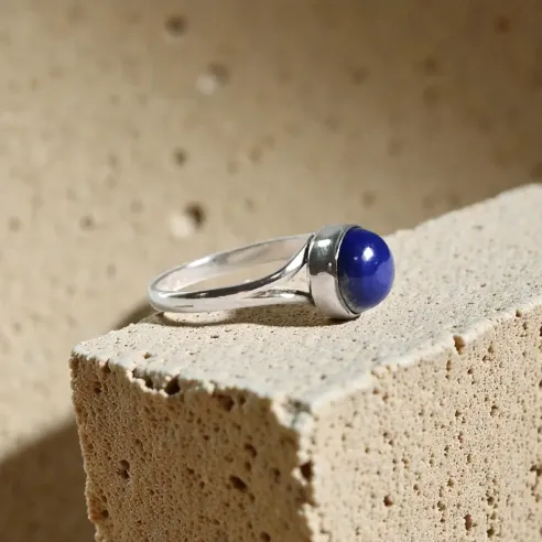 Bague Julia Lapis Lazuli – Intuition, Vérité & Élégance