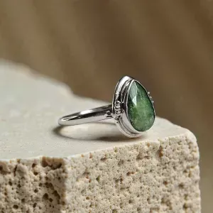 Bague Miriel Émeraude – Cœur Ouvert, Amour & Renouveau