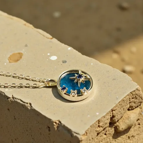 Collier Étoile Apatite – Expression & Clarté