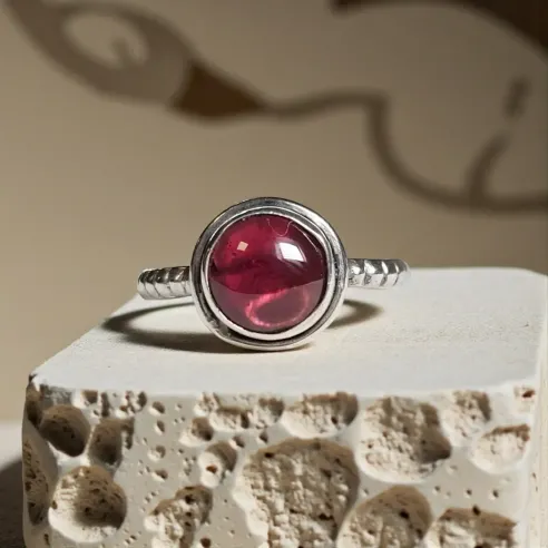 Bague Nimé Grenat – Force Intérieure & Vitalité Émotionnelle