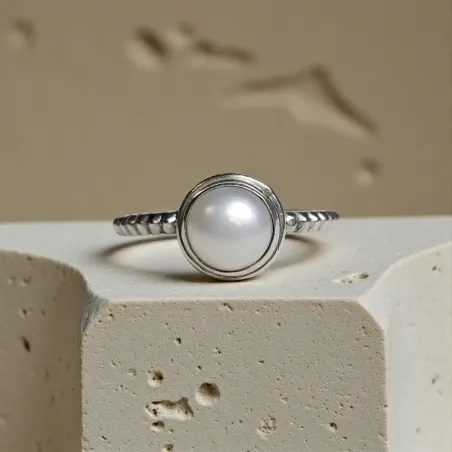 Bague Nimé Perle – Intuition, Douceur & Féminin Sacré