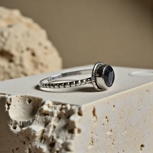 Bague Nimé Saphir – Sagesse, Concentration & Clarté Mentale