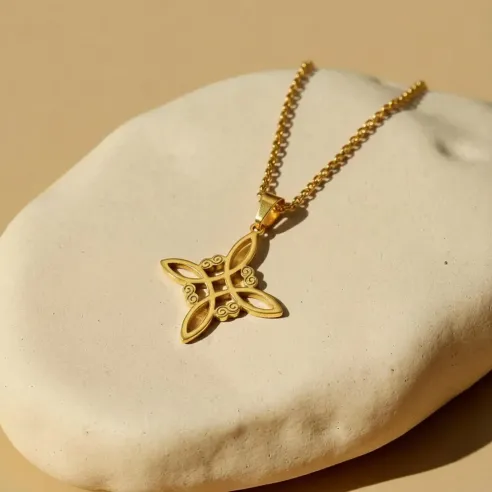 Collier Nœud de Sorcière celtique – Protection ésotérique & force