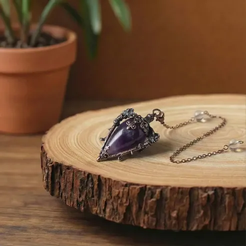 Pendule Witchy Améthyste – Intuition, Protection