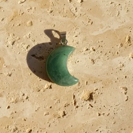 Pendentif Aventurine verte lune – Équilibre émotionnel & chance