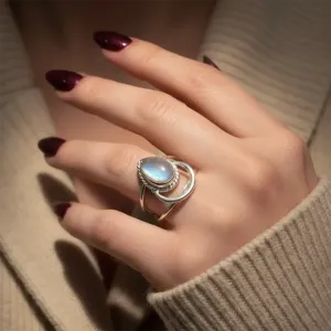 Bague Luna en Pierre de Lune – Lune & Pierre de Lune