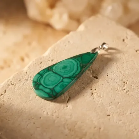 Pendentif Malachite Thelma – Guérison & Pouvoir Intérieur