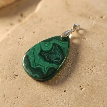 Pendentif Malachite Caelia – Guérison & Alignement du Cœur