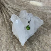 Pendentif pierre montée